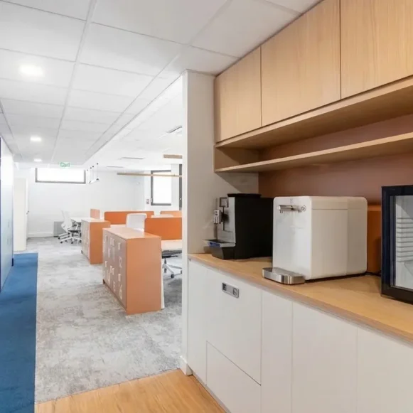 Espace indépendant 330 m² 50 postes Coworking Rue Bayen Paris 75017 - photo 8