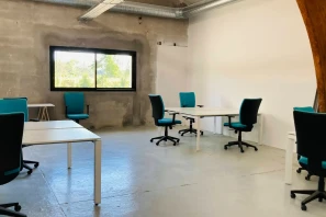 Bureau privé - 65420 - 5 postes - 690€