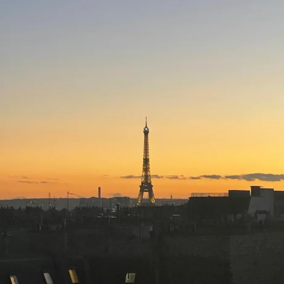 Bureau privé 16 m² 6 postes Coworking Rue Ballu Paris 75009 - photo 6