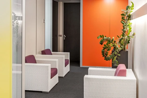 Bureau privé - 69002 - 2 postes - 1295€