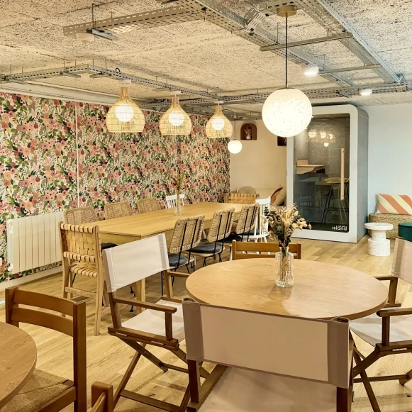 Espace indépendant 175 m² 22 postes Location bureau Rue de Fontenay Vincennes 94300 - photo 9