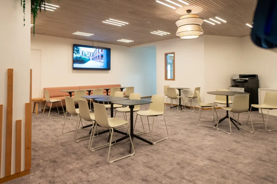 At Home La Cité Internationale