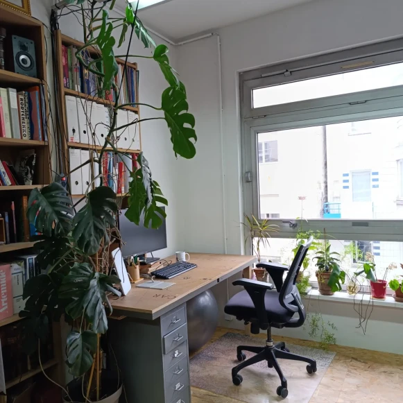 Open Space  1 poste Location bureau Rue Bisson Paris 75020 - photo 3