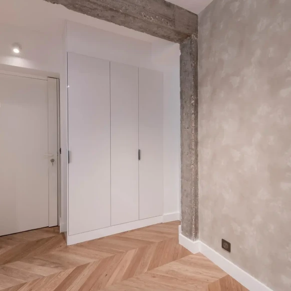 Espace indépendant 35 m² 6 postes Location bureau Rue du Faubourg Saint-Honoré Paris 75008 - photo 9