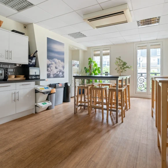 Bureau privé 60 m² 15 postes Location bureau Rue de Palestro Paris 75002 - photo 5
