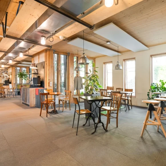 Espace indépendant 684 m² 90 postes Location bureau Passage des Jardins Versailles 78000 - photo 1