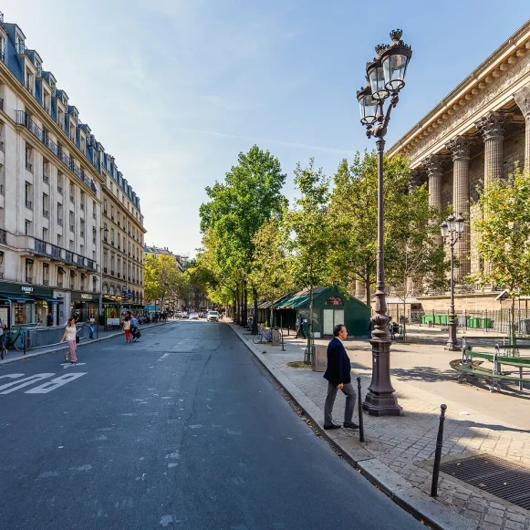Espace indépendant 140 m² 20 postes Location bureau Place de la Madeleine Paris 75008 - photo 4