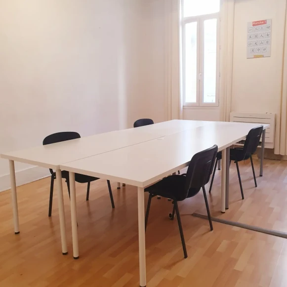 Bureau privé 25 m² 5 postes Location bureau Rue Saint-Guilhem Montpellier 34000 - photo 9