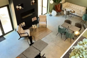 Open Space - 33600 - 15 postes - 100€