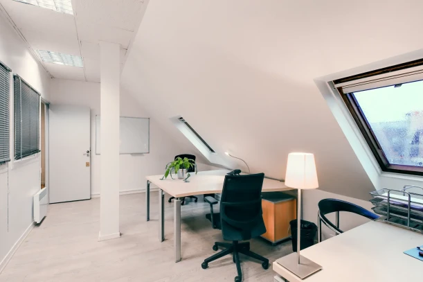 Bureau privé - 75001 - 4 postes - 1800€