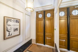 Espace indépendant - 75006 - 8 postes - 4800€