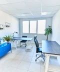 Bureau privé - 13002 - 3 postes - 840€