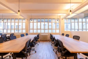 Open Space - 75011 - 8 postes - 350€