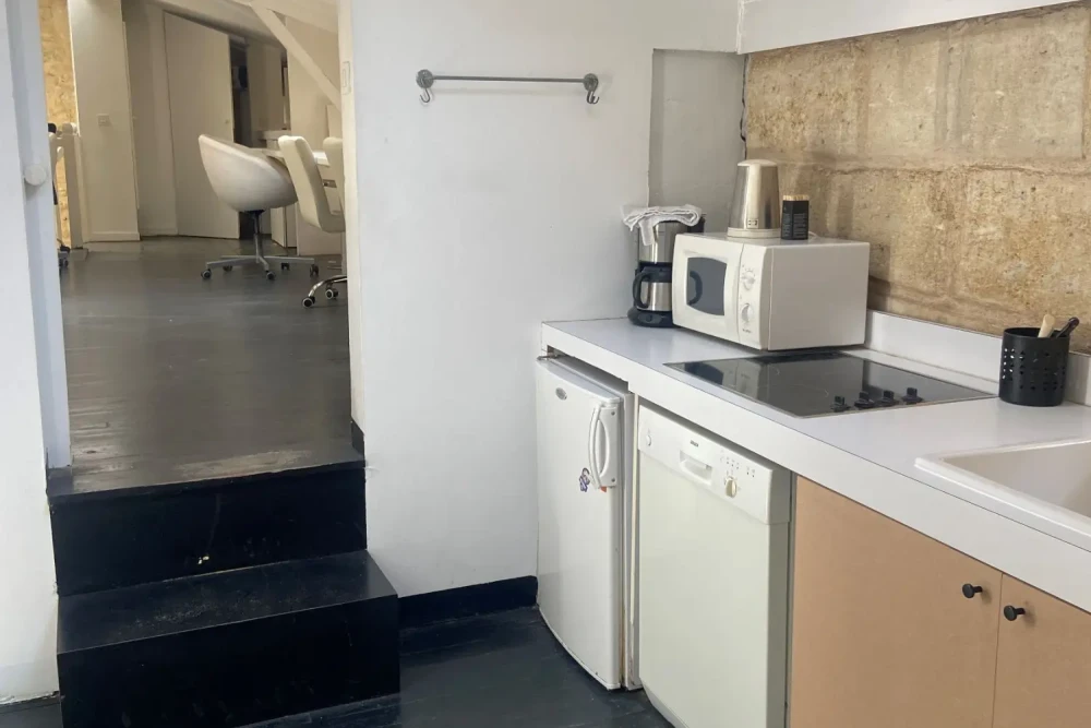 Espace indépendant - 33300 - 5 postes - 850€