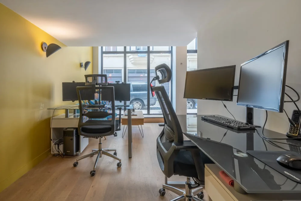 Bureau privé - 69002 - 10 postes - 1500€
