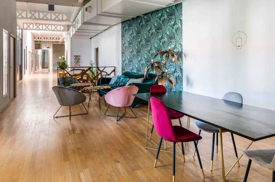 Bureaux and Co - Nouvelles Galeries