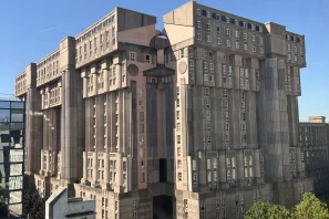 Bureau privé - 93194 - 5 postes - 405€