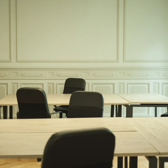 Bureau privé 30 m² 3 postes Coworking Rue du Faubourg-de-Pierre Strasbourg 67000 - photo 2