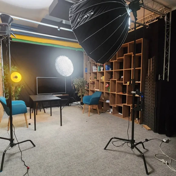 Bureau privé 25 m² 5 postes Location bureau Rue Jean Bleuzen Vanves 92170 - photo 10