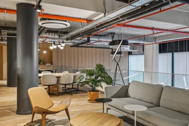 Bureau privé - 69003 - 6 postes - 2644€