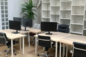 Bureau privé - 75018 - 12 postes - 2400€
