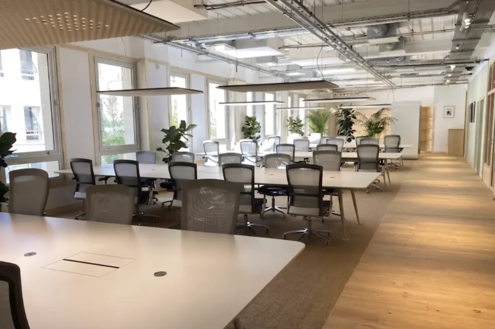 Espace indépendant - 75002 - 50 postes - 30000€