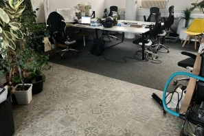 Espace indépendant - 93100 - 3 postes - 660€