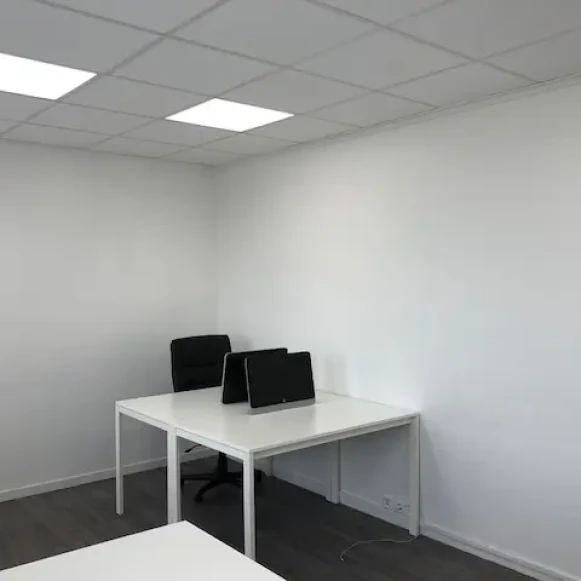 Bureau privé 20 m² 4 postes Location bureau Rue du Pré Saint-Gervais Pantin 93500 - photo 2