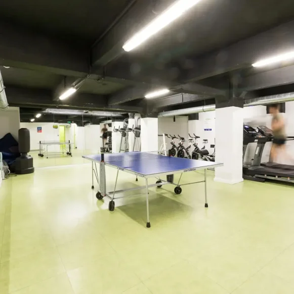Bureau privé 15 m² 3 postes Coworking Rue du Chemin Vert Paris 75011 - photo 9