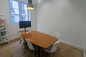 Open Space - 75002 - 4 postes - 400€