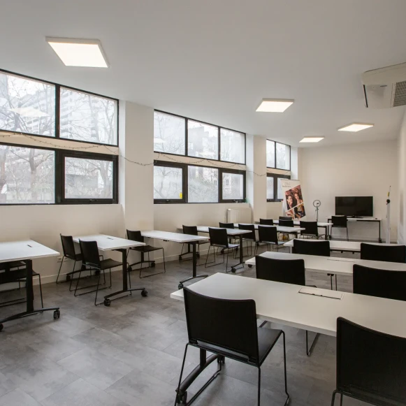 Espace indépendant 160 m² 22 postes Coworking Rue Regnault Paris 75013 - photo 6