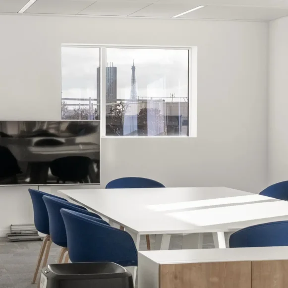 Espace indépendant 500 m² 50 postes Coworking Avenue André Malraux Levallois-Perret 92300 - photo 2
