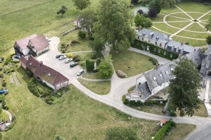 Open Space - 80220 - 6 postes - 200€