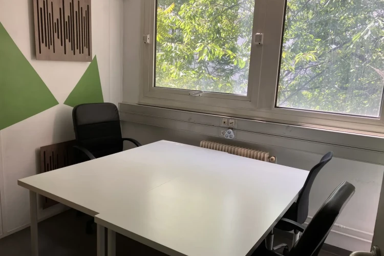 Bureau privé - 75015 - 2 postes - 600€