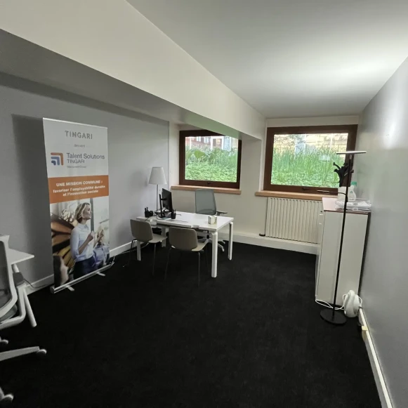 Bureau privé 17 m² 4 postes Location bureau Avenue d'Italie Paris 75013 - photo 4