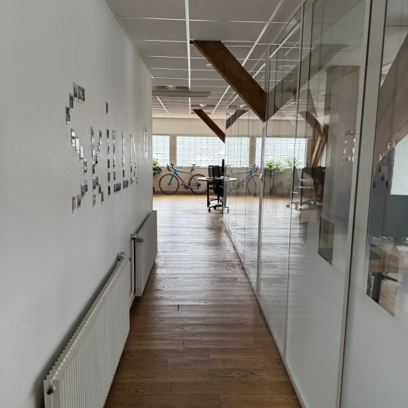 Espace indépendant 206 m² 18 postes Location bureau Rue Guy Môquet Malakoff 92240 - photo 3