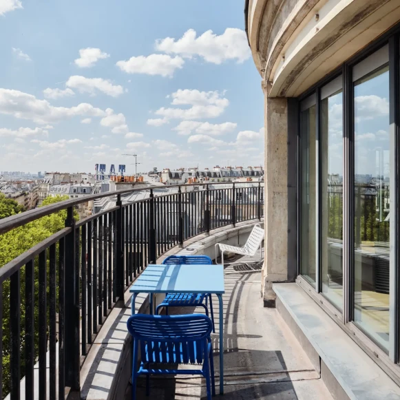 Bureau privé 71 m² 20 postes Coworking Rue de Sofia Paris 75018 - photo 4