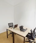 Bureau privé - 75001 - 2 postes - 1900€