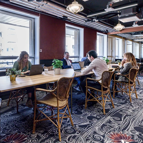 Bureau privé 13 m² 4 postes Location bureau Boulevard national La Garenne-Colombes 92250 - photo 1