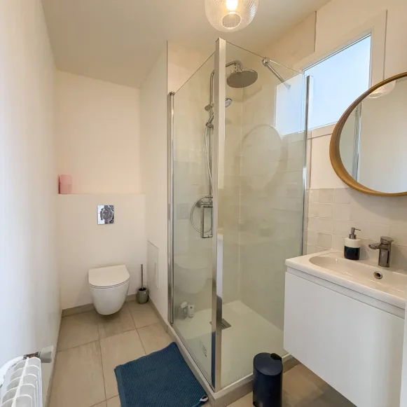 Espace indépendant 70 m² 4 postes Location bureau Rue Violet Paris 75015 - photo 5