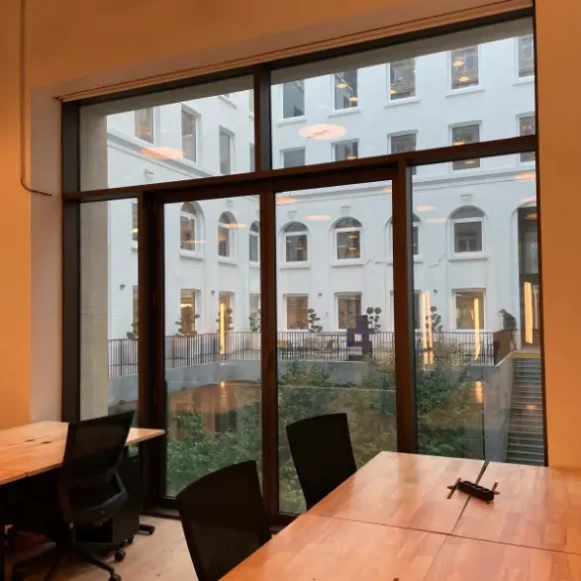 Bureau privé 202 m² 54 postes Coworking Rue de Madrid Paris 75008 - photo 6