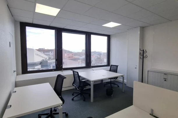 Bureau privé - 31000 - 5 postes - 2750€