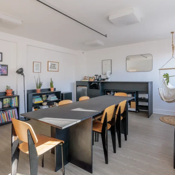 Espace indépendant 55 m² 12 postes Location bureau Rue des Petits Hôtels Paris 75010 - photo 8