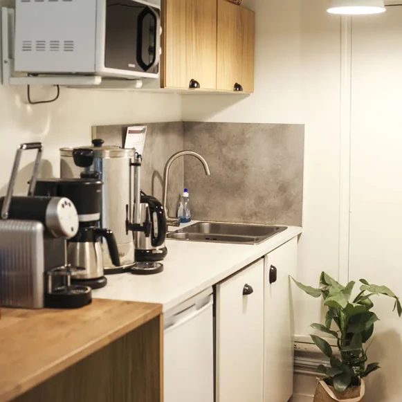 Bureau privé 9 m² 1 poste Coworking Avenue Maréchal Foch Dijon 21000 - photo 6