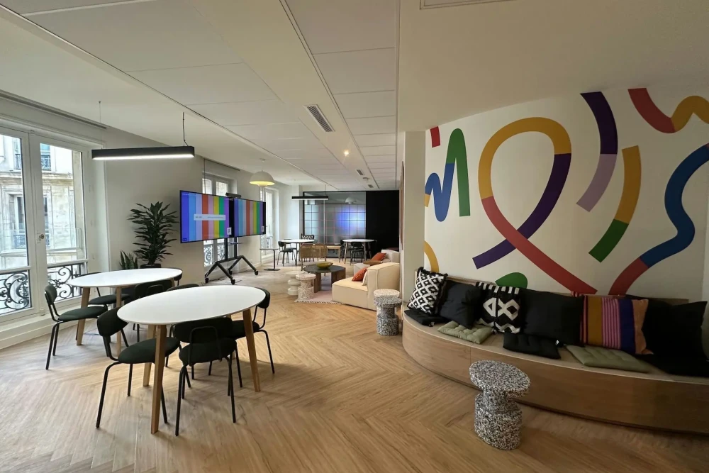 Espace indépendant - 75009 - 36 postes - 30500€