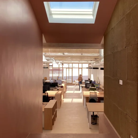 Open Space  7 postes Location bureau Rue Emile Beaufils Montreuil 93100 - photo 4