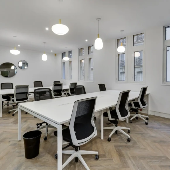 Espace indépendant 270 m² 34 postes Coworking Rue Laugier Paris 75017 - photo 6