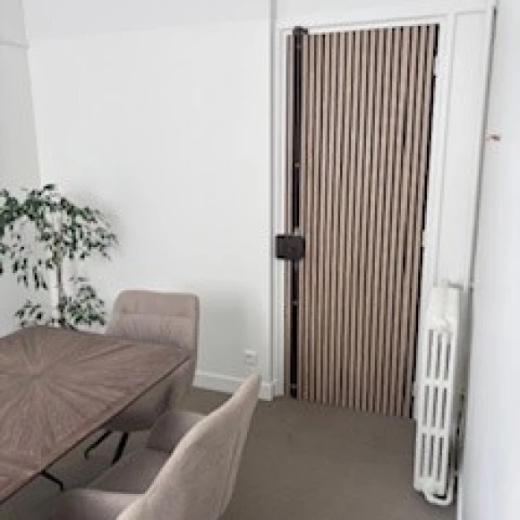 Bureau privé 11 m² 2 postes Location bureau Rue de Naples Paris 75008 - photo 6