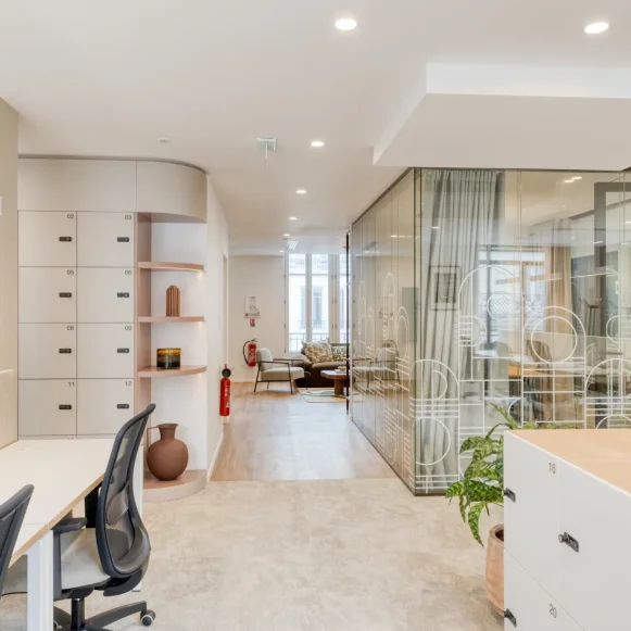 Espace indépendant 369 m² 48 postes Location bureau Rue de Provence Paris 75008 - photo 7