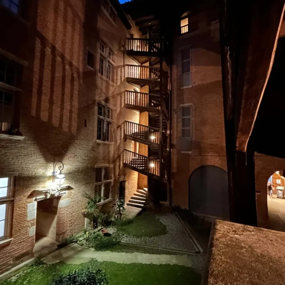 Open Space  4 postes Location bureau Rue des Changes Toulouse 31000 - photo 3